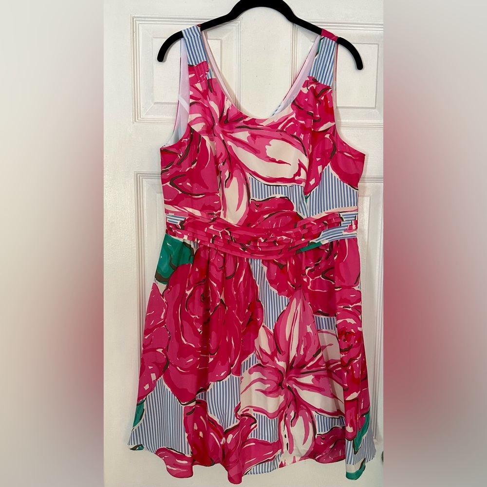 NEW with Tags Vineyard Vines Kentucky Derby Ladies Floral Printed Dress, Size 14